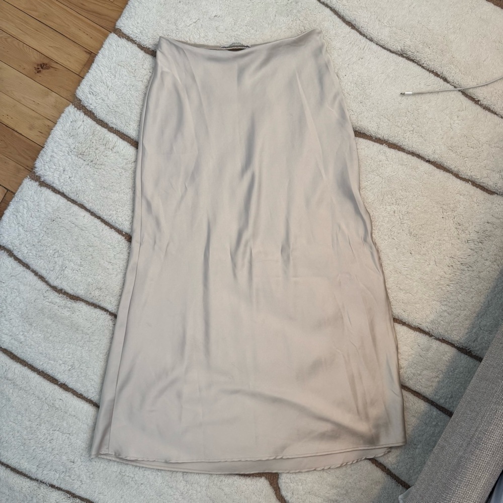 A&F Women's Cream Midi Slip Skirt